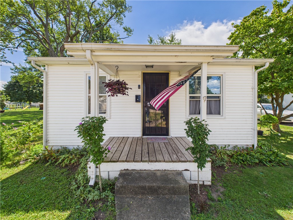 200 11th Street Property Photo 1