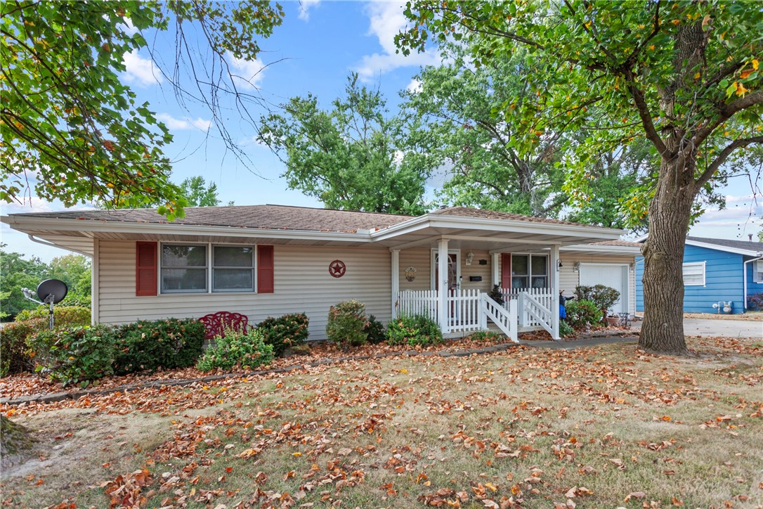 920 E Street Property Photo