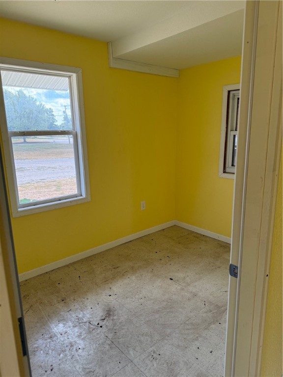 18 Broadway Street Property Photo 9
