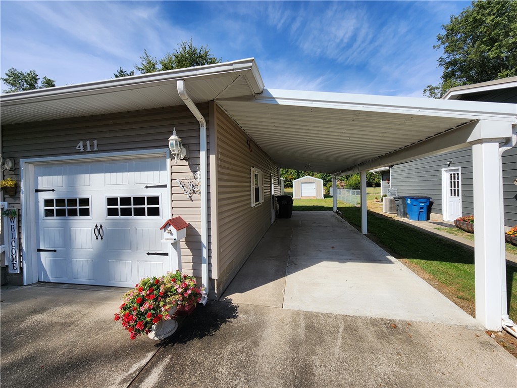 411 Loyland Drive Property Photo 3