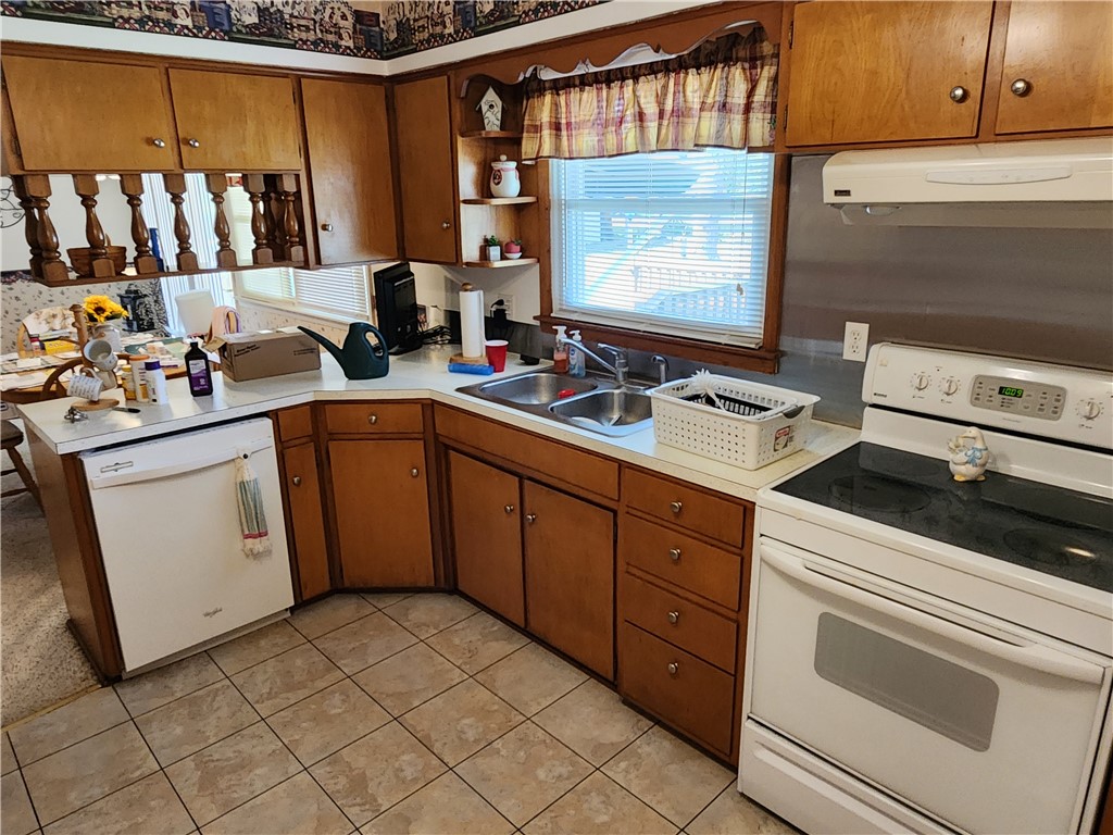 411 Loyland Drive Property Photo 13
