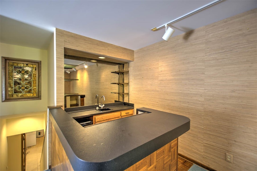 717 W Prairie Avenue 2 Property Photo 13