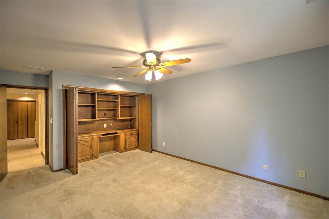 717 W Prairie Avenue 2 Property Photo 22