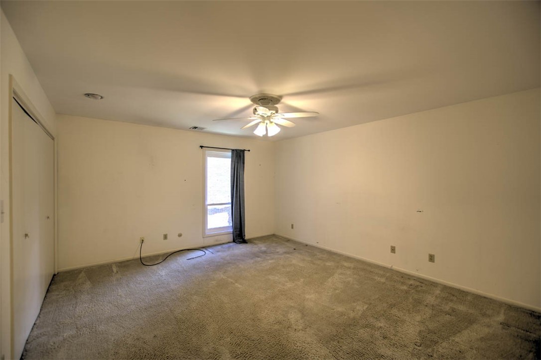 717 W Prairie Avenue 2 Property Photo 23