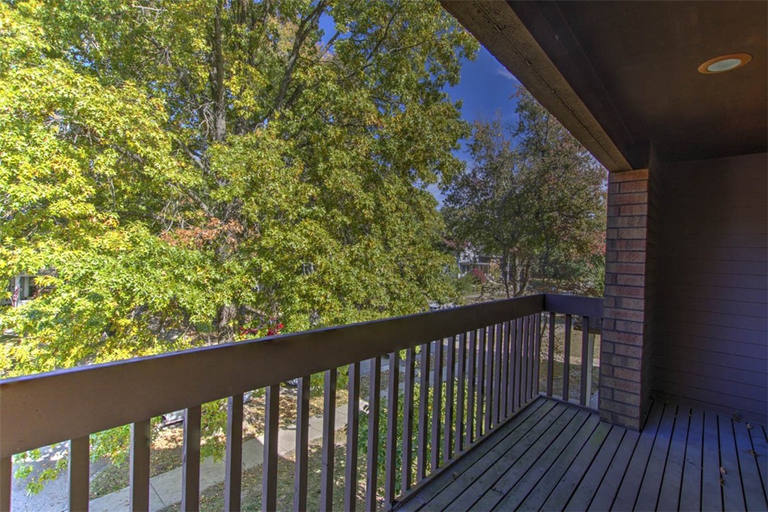 717 W Prairie Avenue 2 Property Photo 28