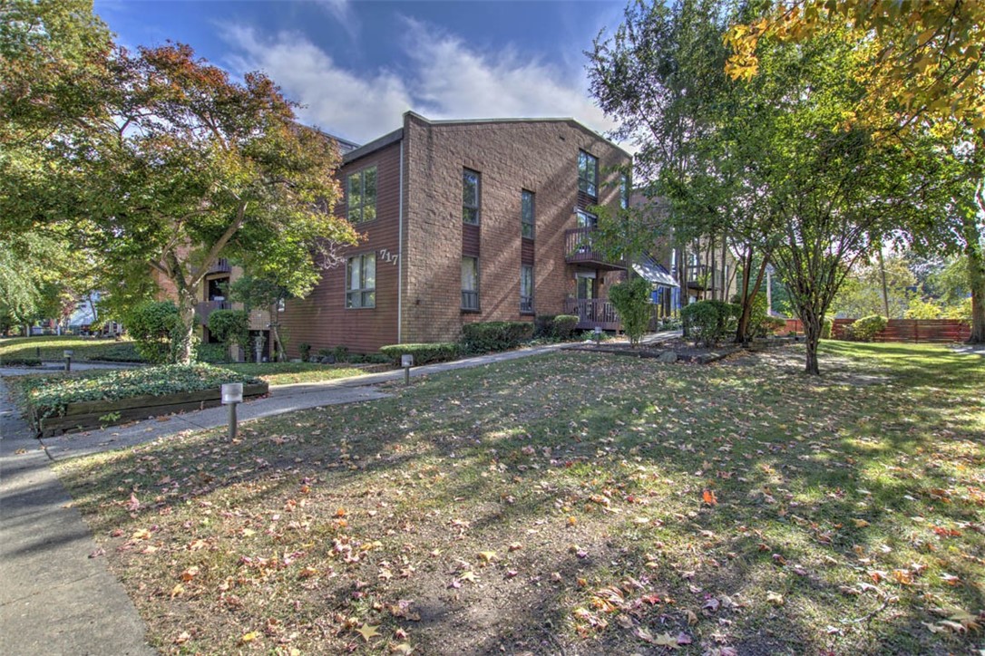 717 W Prairie Avenue 2 Property Photo 29