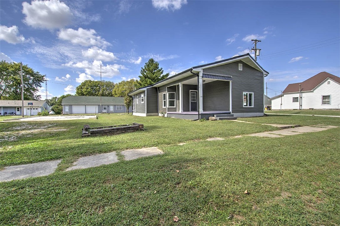 350 Main Street Property Photo 1
