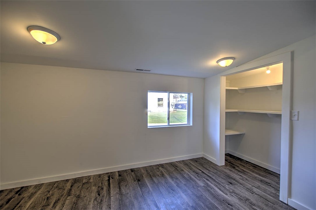 350 Main Street Property Photo 10