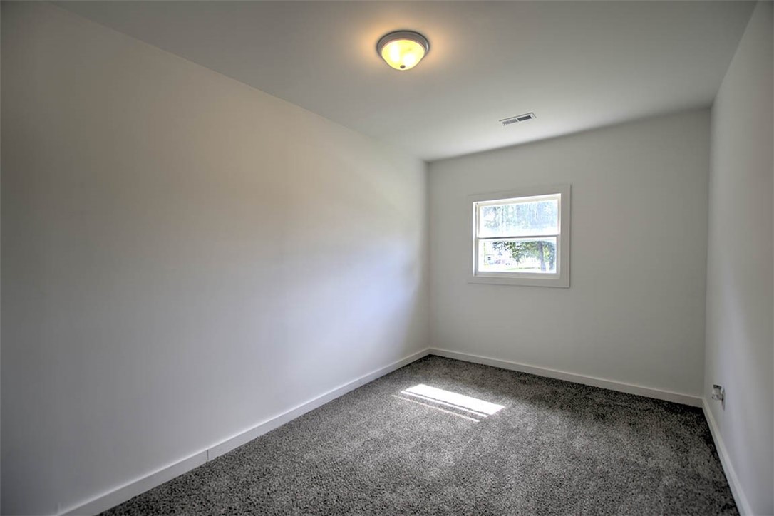 350 Main Street Property Photo 13
