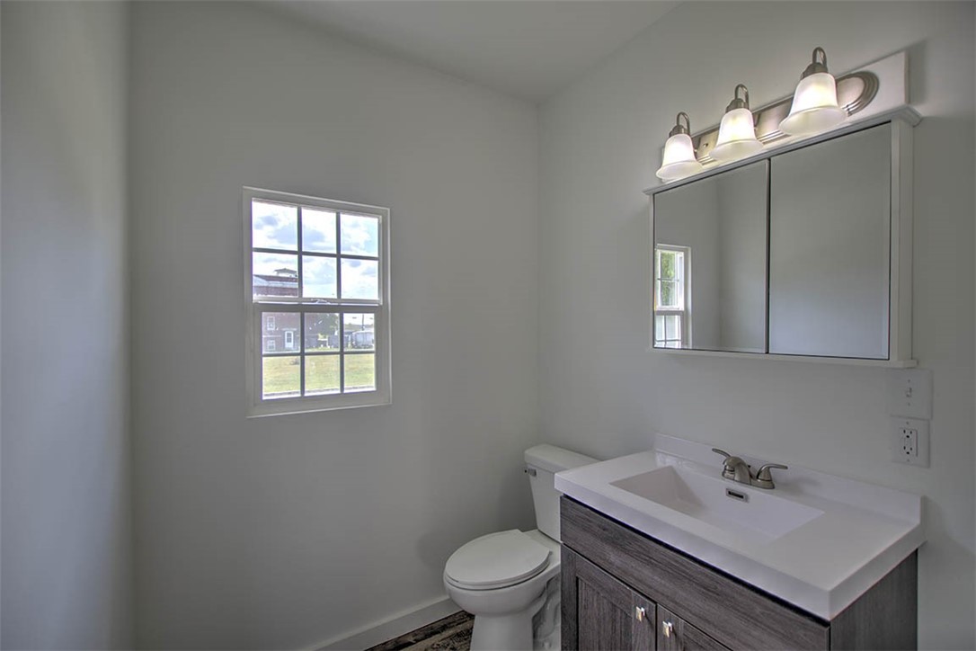 350 Main Street Property Photo 14