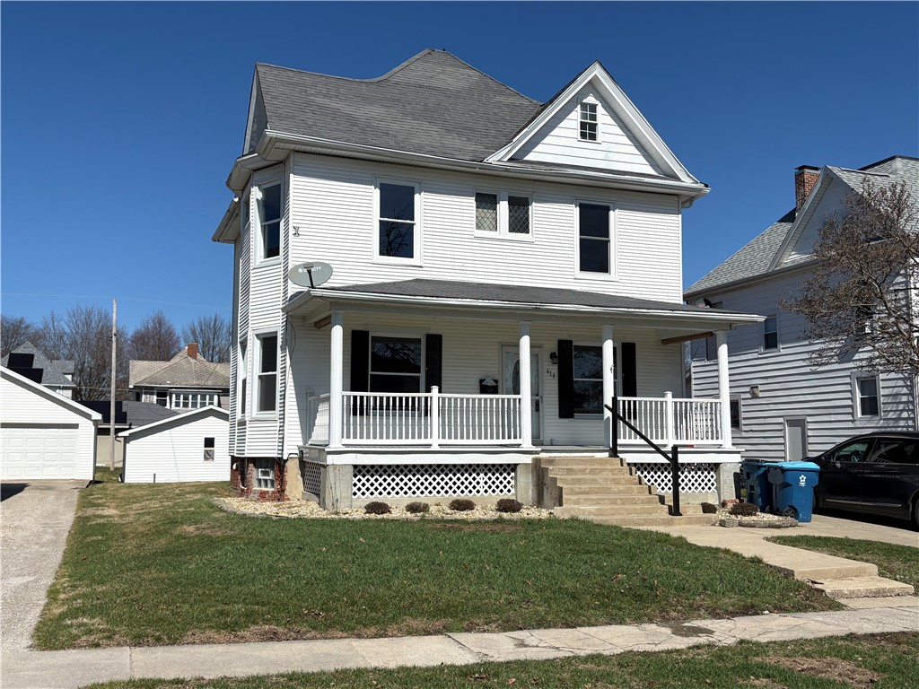 614 E Washington Street Property Photo 1