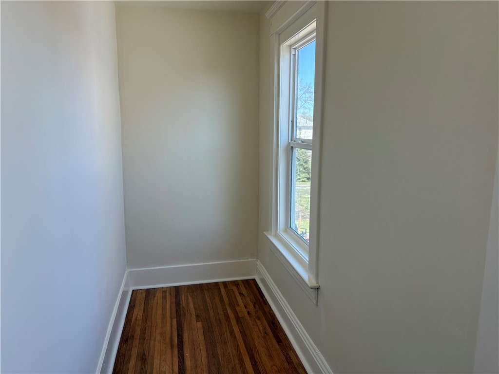 614 E Washington Street Property Photo 22