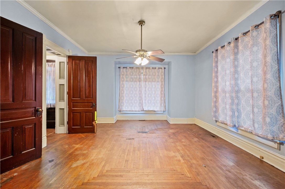 302 E Court Street Property Photo 10