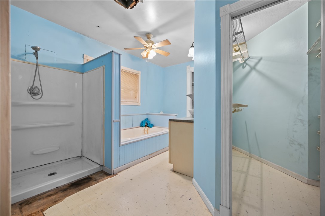 302 E Court Street Property Photo 25