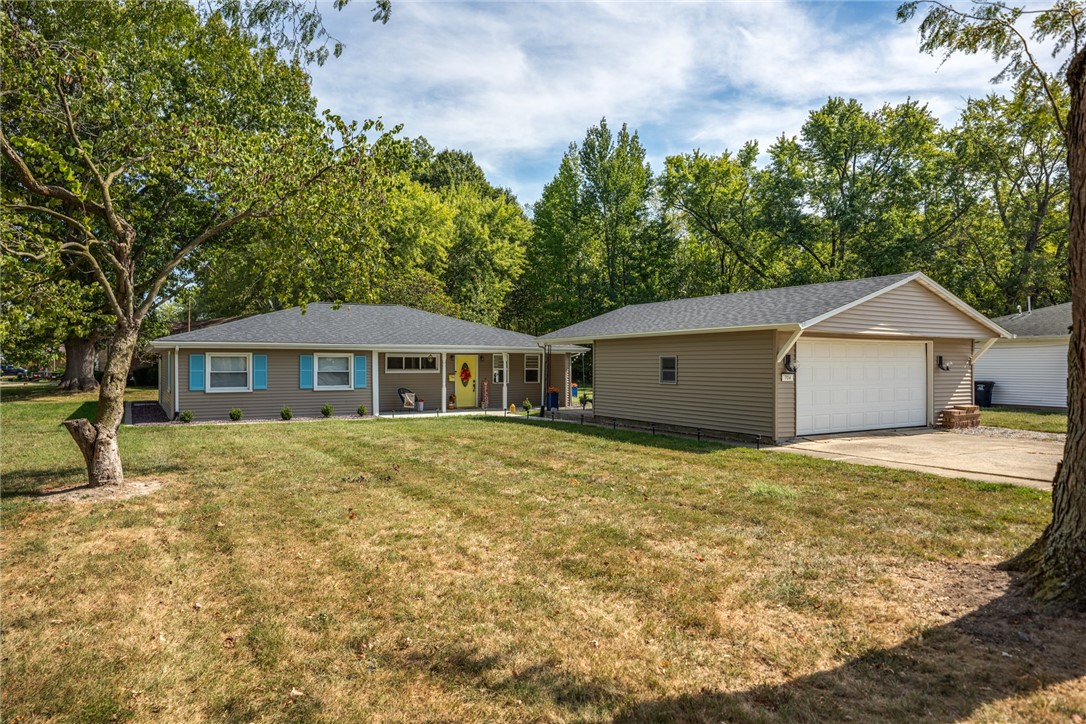 704 S Pembroke Street Property Photo 1