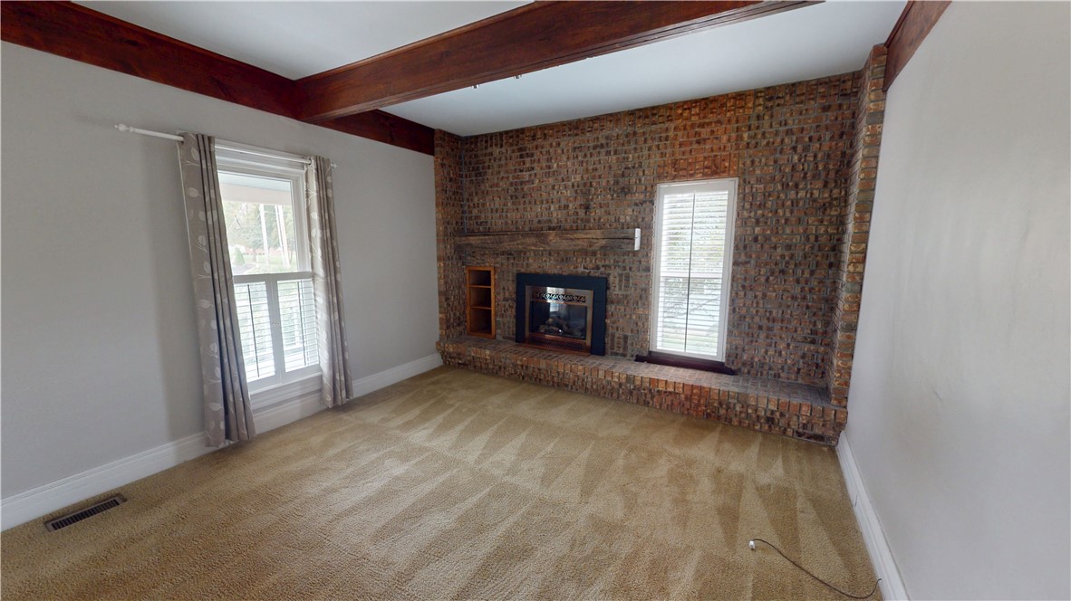 207 North Street Property Photo 5