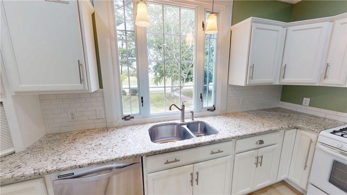 207 North Street Property Photo 15