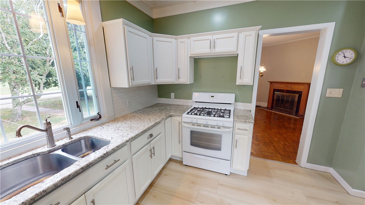 207 North Street Property Photo 16