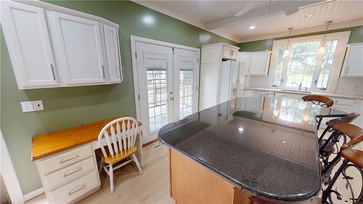 207 North Street Property Photo 19