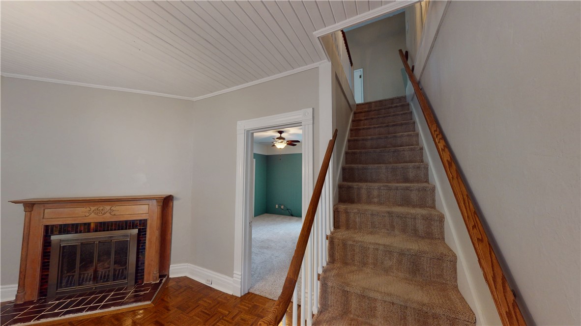 207 North Street Property Photo 24