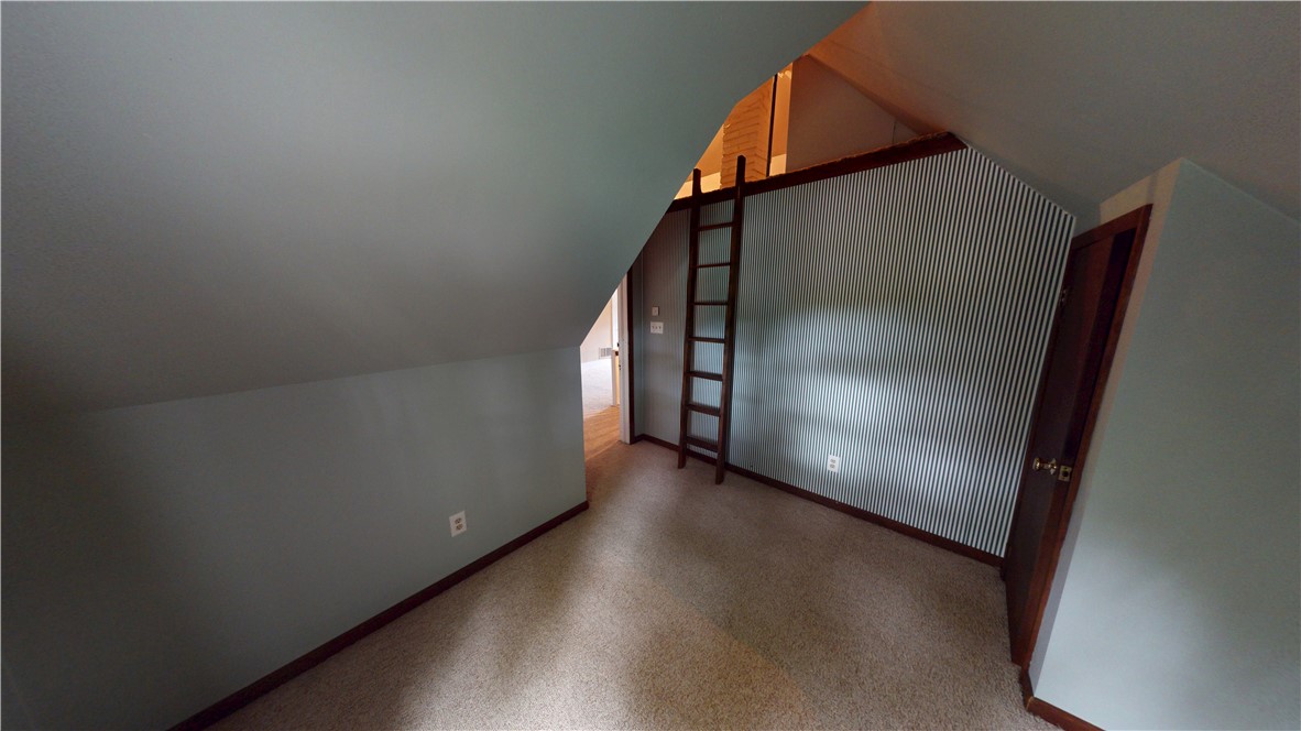 207 North Street Property Photo 29