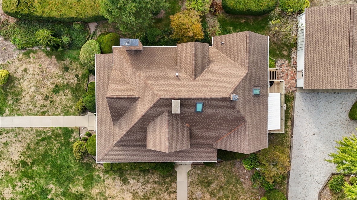 207 North Street Property Photo 38