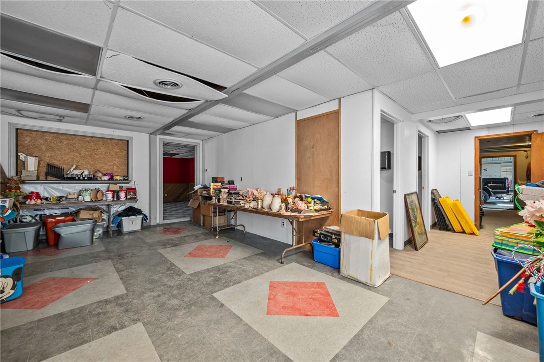 1708 S Main Street 1710 Property Photo 20