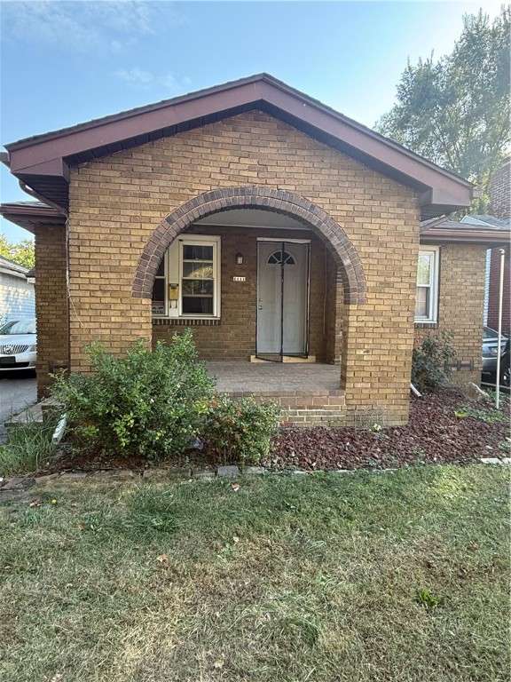 2111 E Wood Street Property Photo 1