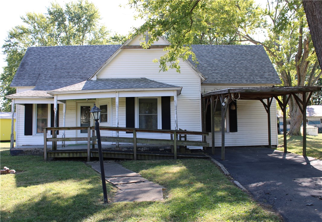 1290 County Highway 18 Property Photo 1