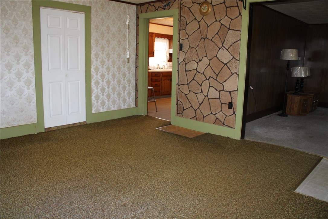 1290 County Highway 18 Property Photo 7