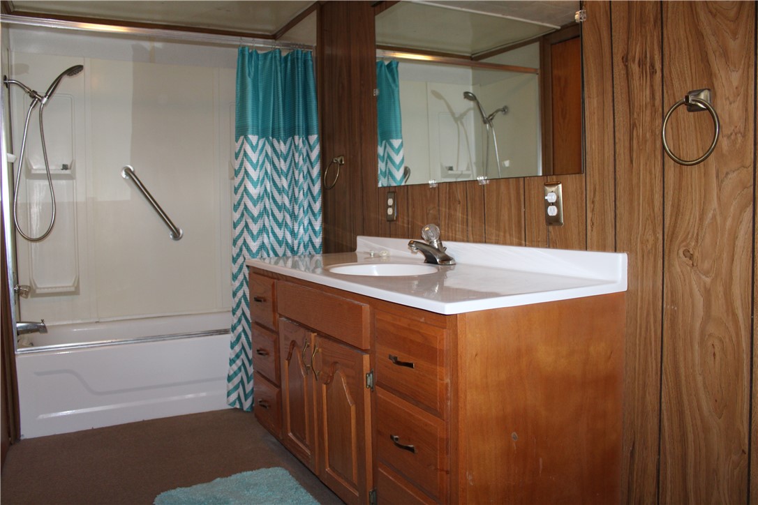 1290 County Highway 18 Property Photo 17