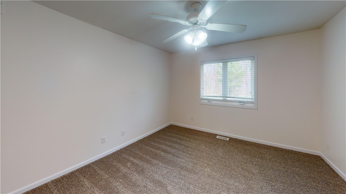 604 Spitler Park Plaza Drive Property Photo 3