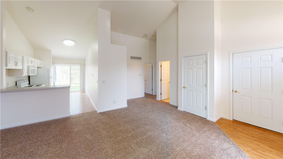 604 Spitler Park Plaza Drive Property Photo 6