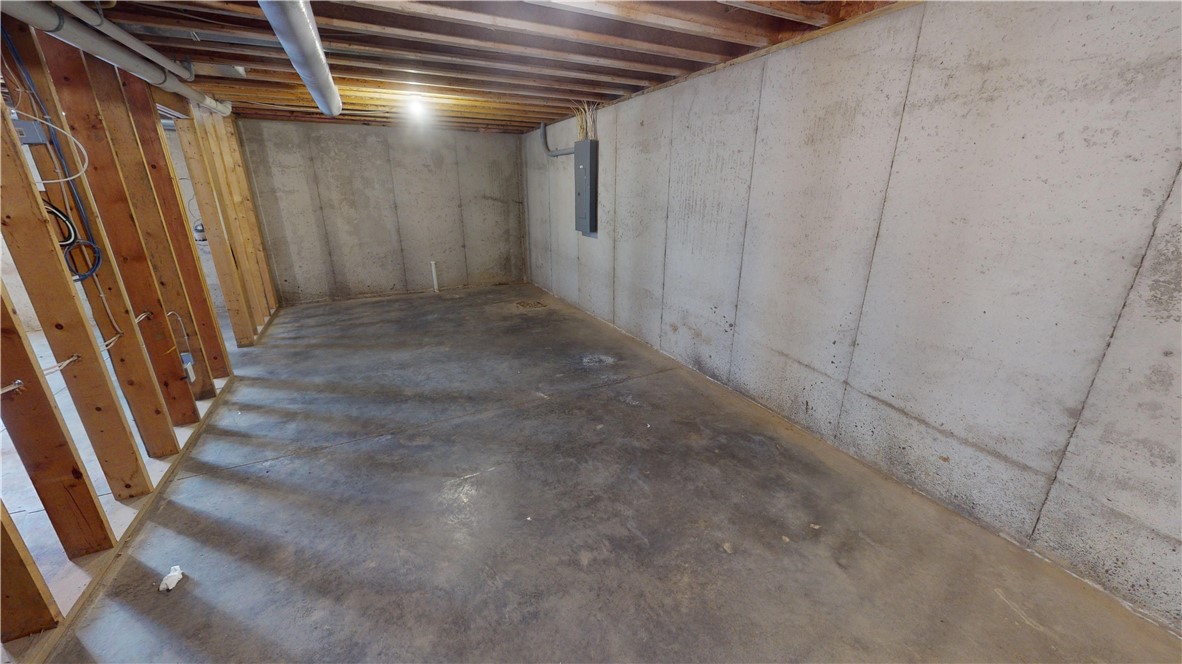 310 Spitler Park Plaza Drive Property Photo 5