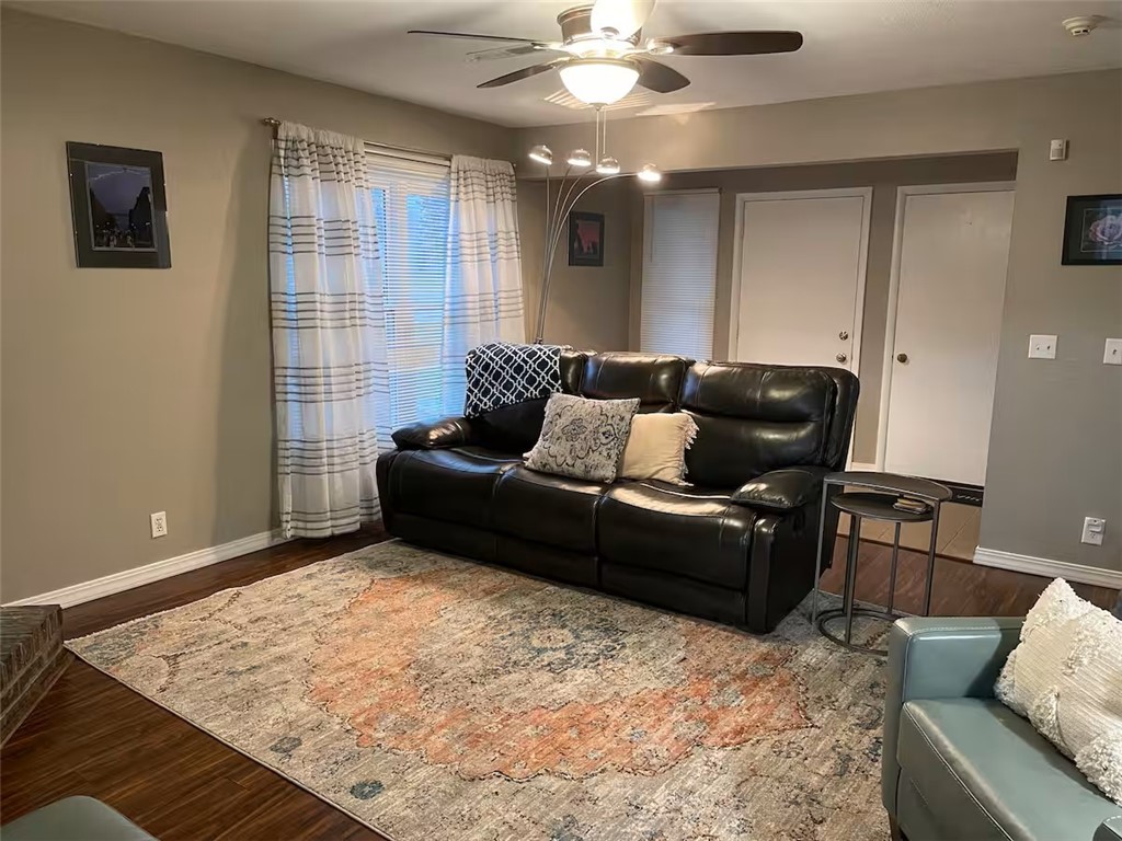 2450 34th Street Property Photo 1