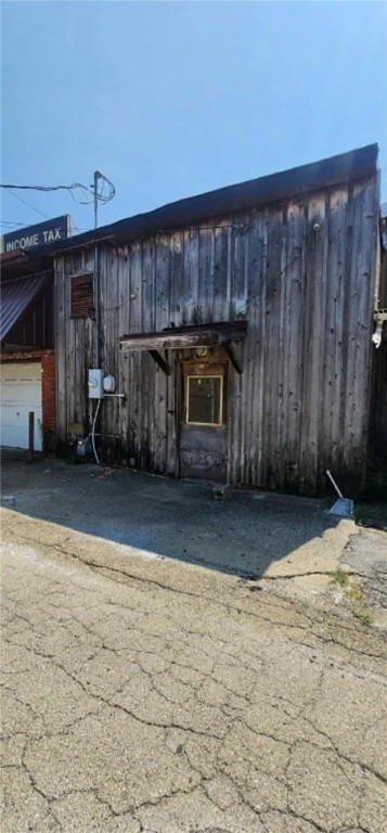 125 North Avenue Property Photo 7