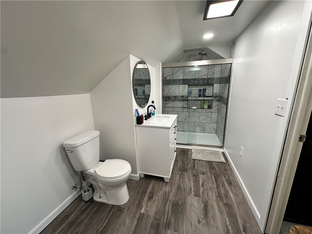 713 Cherry Street Property Photo 8