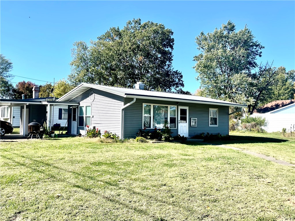 912 6th Street Property Photo 1