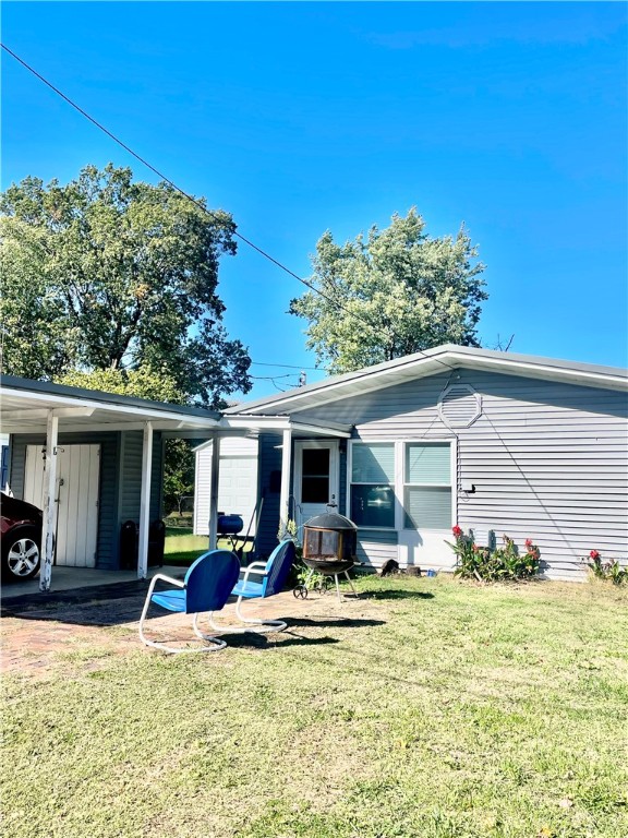 912 6th Street Property Photo 4