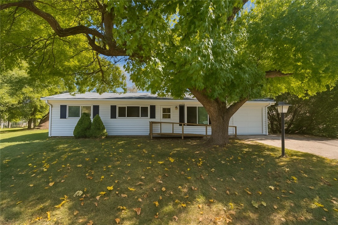 929 Reynolds Drive Property Photo 1