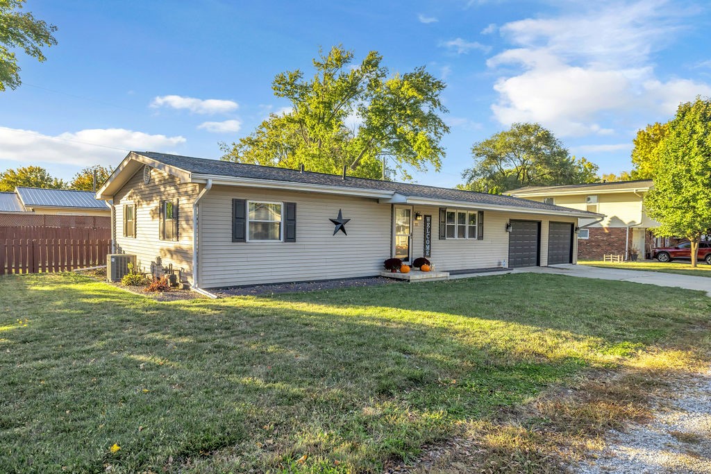 11 Elm Drive Property Photo 1