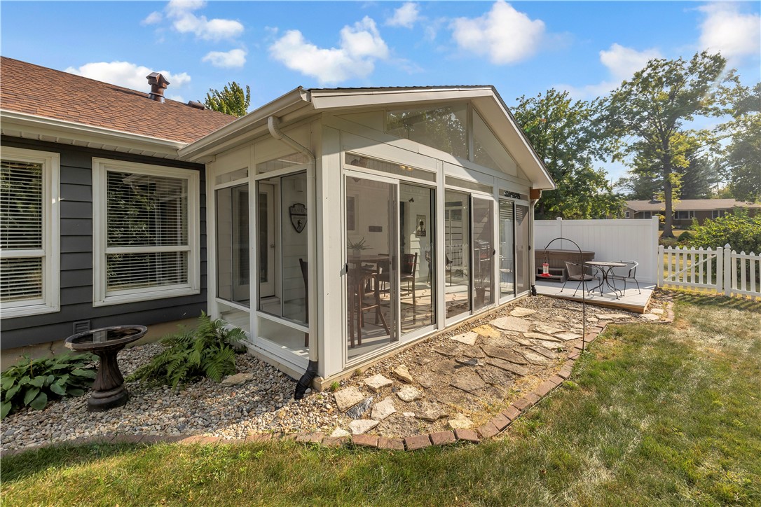 3 Allen Bend Place Property Photo 28