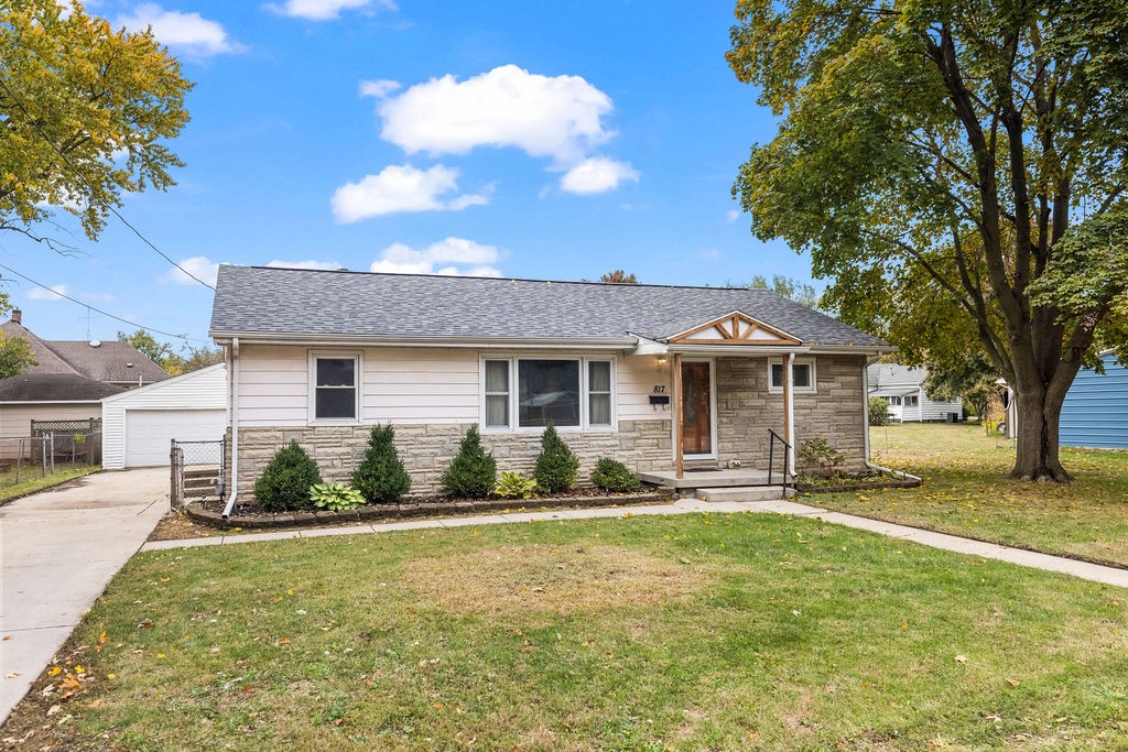 817 S Madison Street Property Photo 1