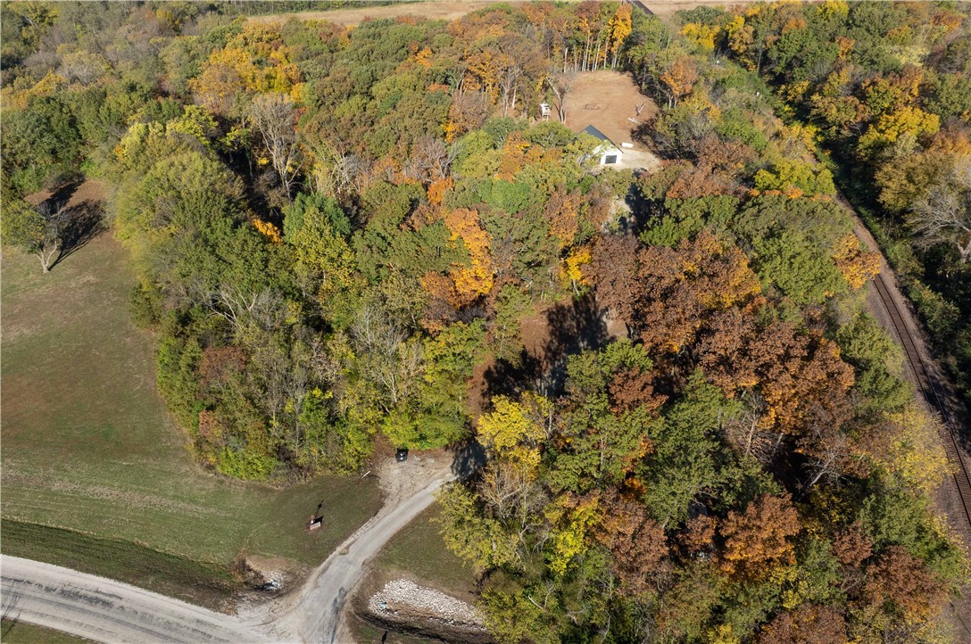 1933 E 1260 North Road Property Photo 5