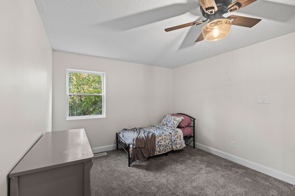 1933 E 1260 North Road Property Photo 17