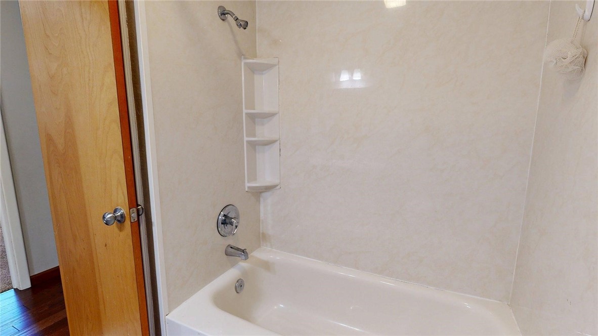 345 S Westdale Avenue Property Photo 18