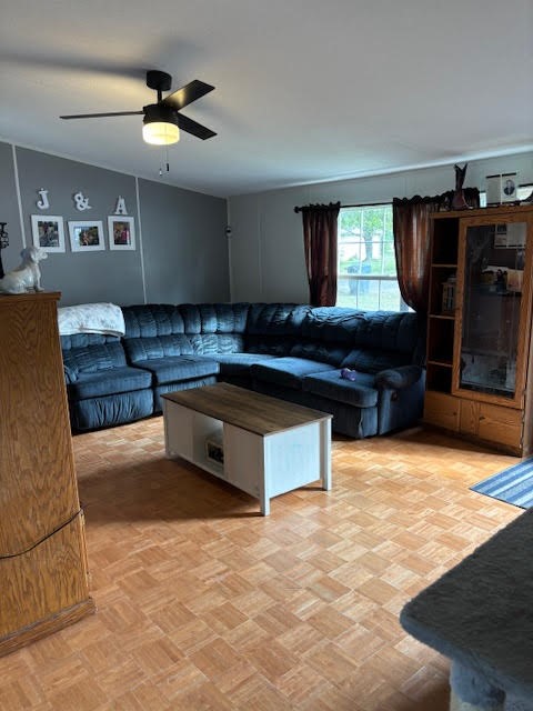 812 S 4th Street Property Photo 3