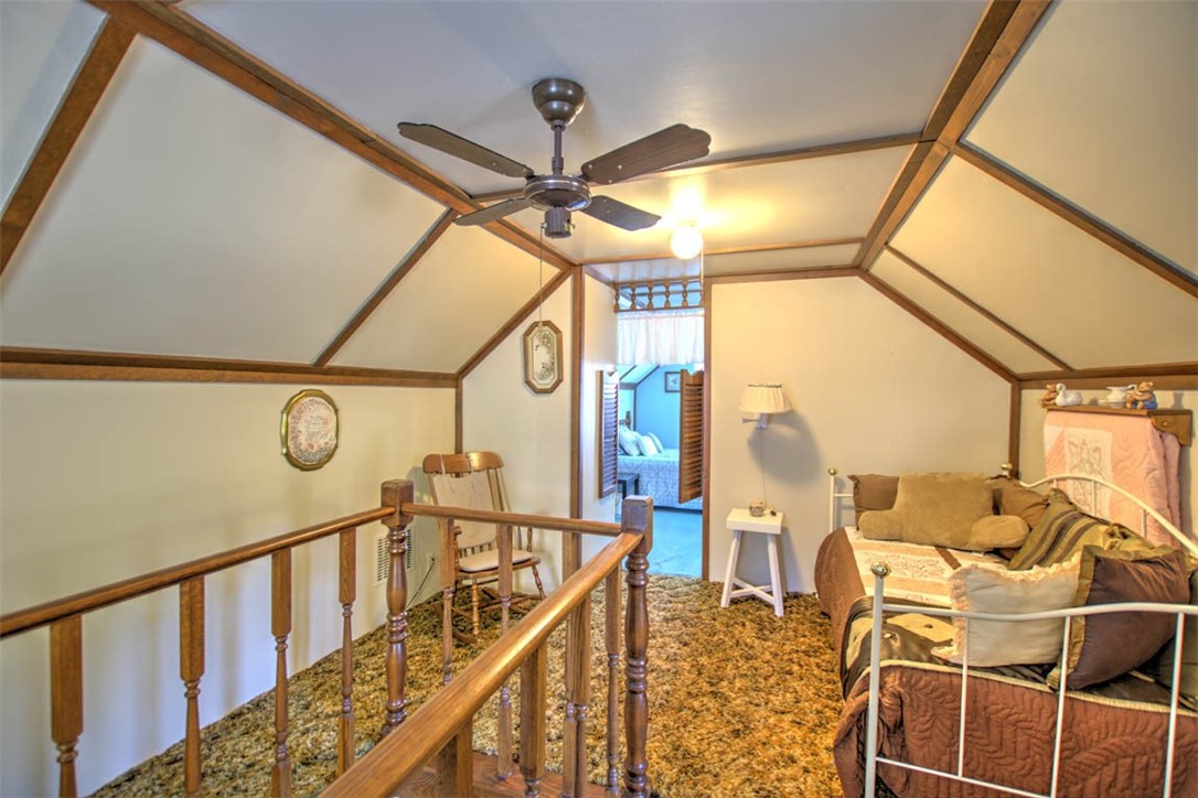 1677 W Sunset Avenue Property Photo 22