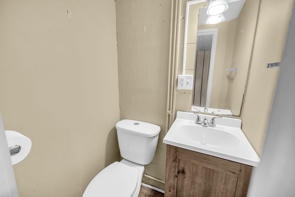 2306 Yorkshire Drive Property Photo 16