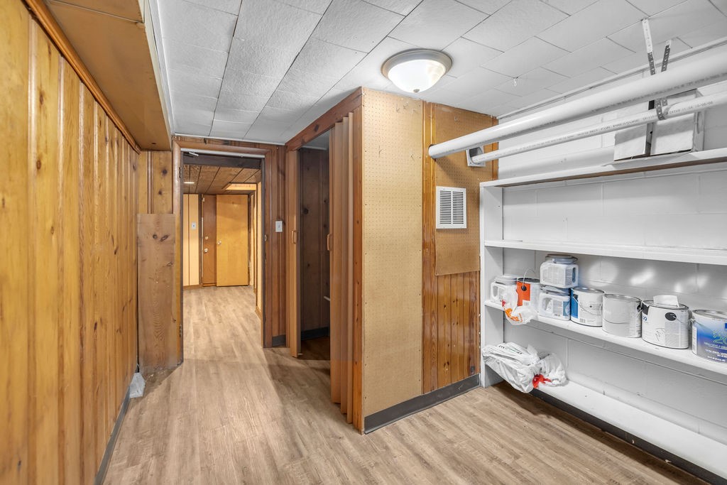 2306 Yorkshire Drive Property Photo 17